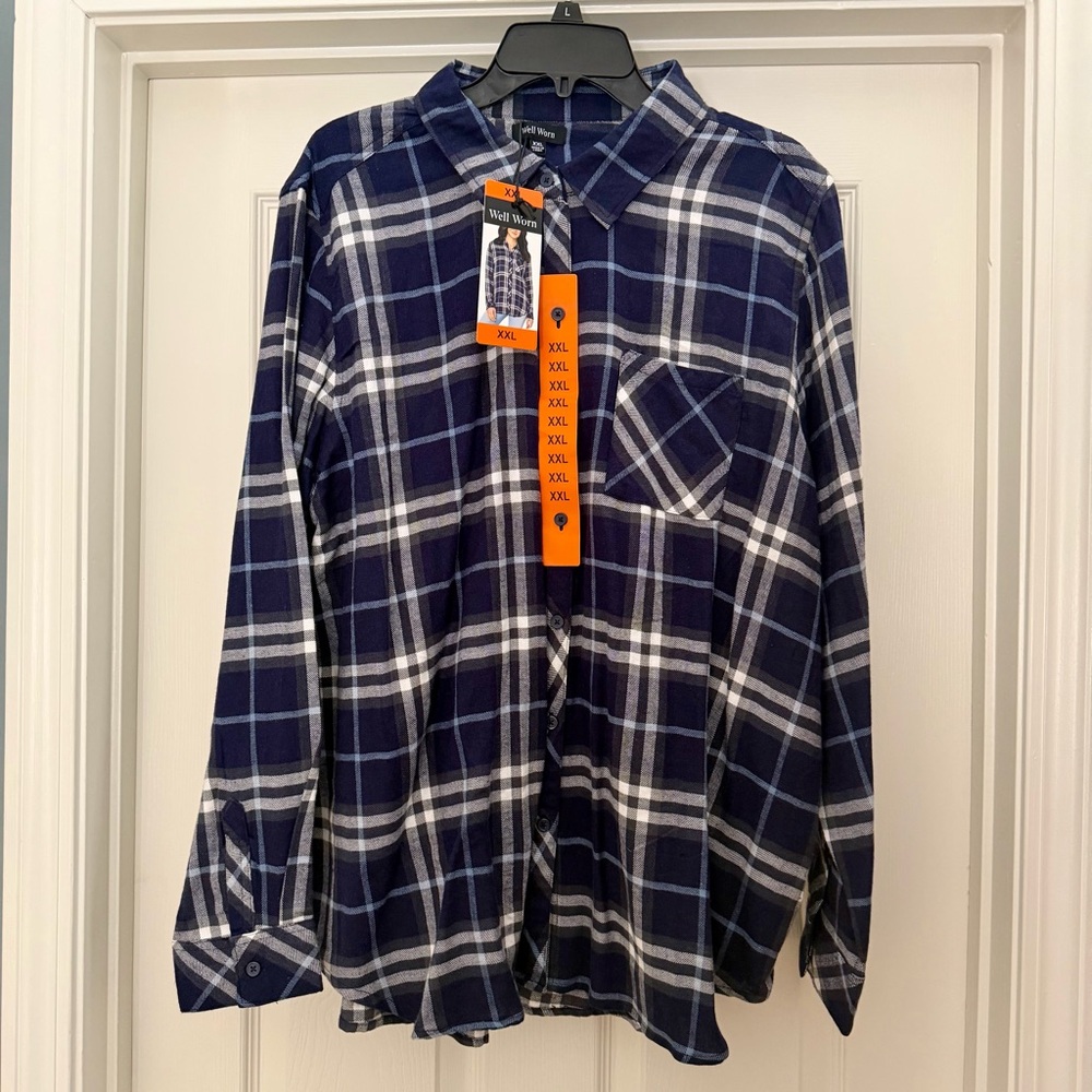 Well Worn XXL blue and white plaid flannel shirt in‎ color Navy Sky.